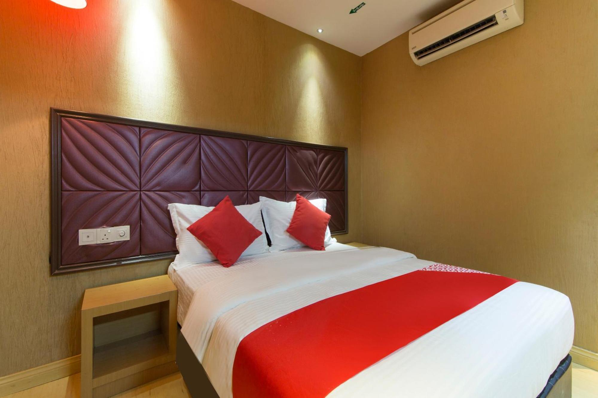 Oyo 90894 Hotel Smc I-City Shah Alam Eksteriør bilde