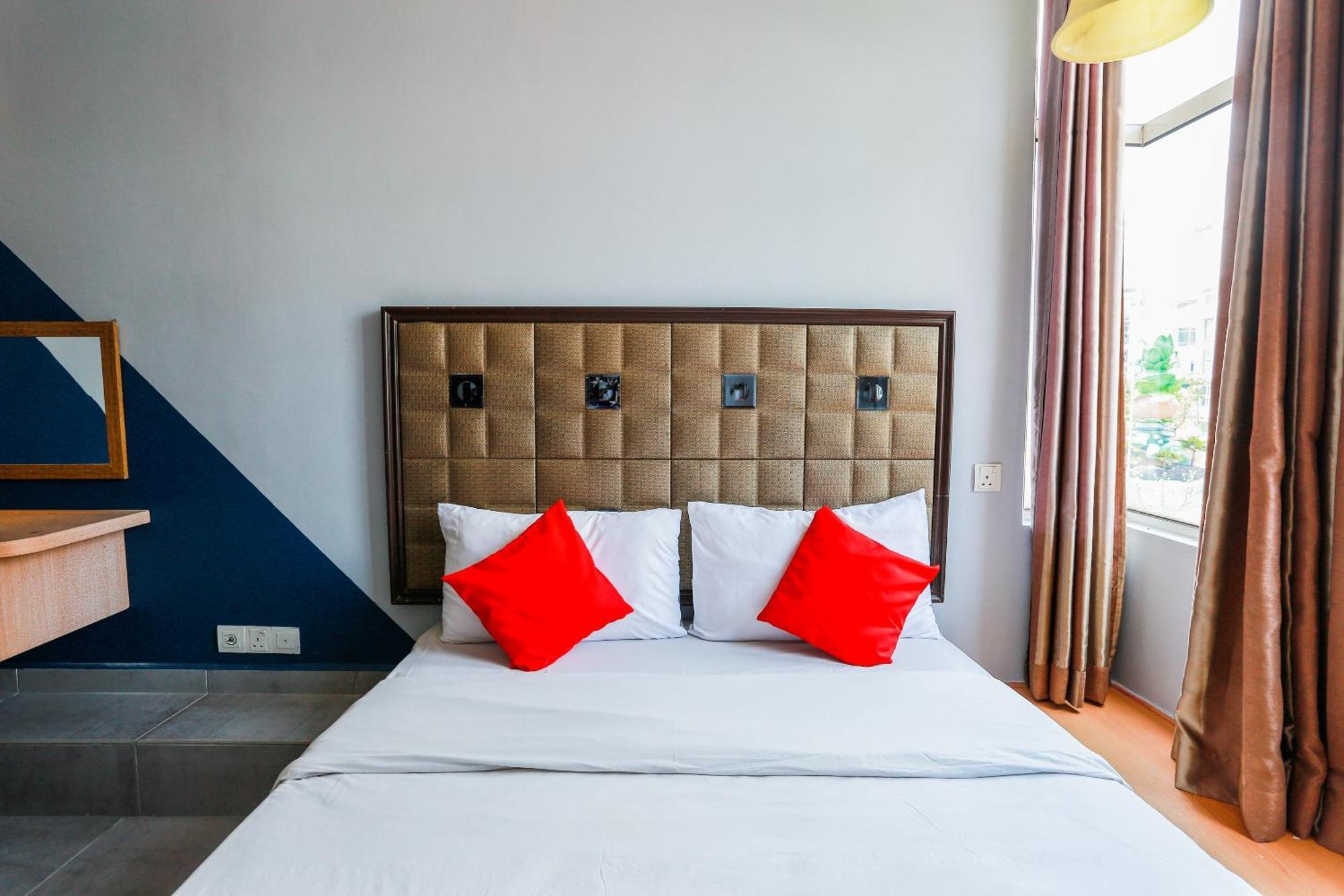 Oyo 90894 Hotel Smc I-City Shah Alam Eksteriør bilde